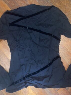 Black Long Sleeve Y2K top with velvet and button detailing